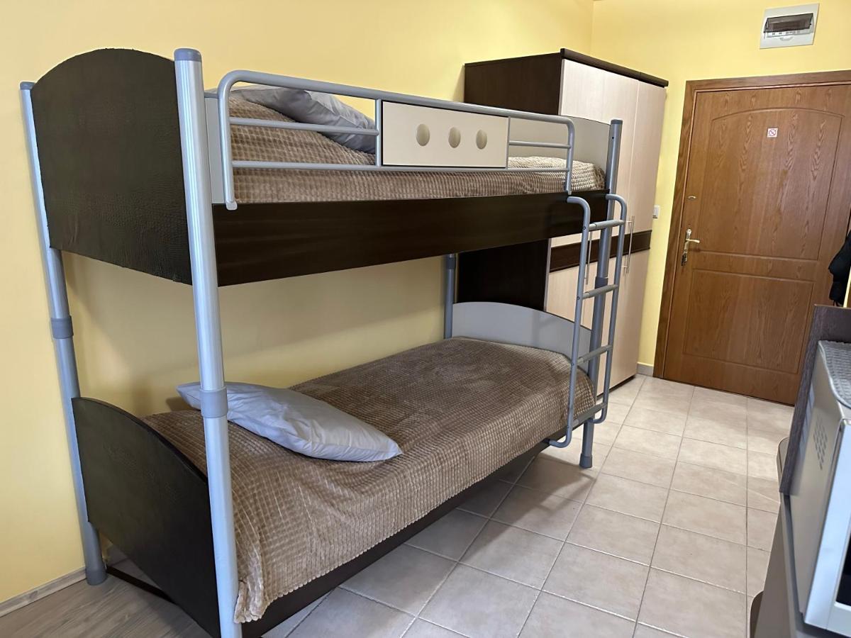 Apartments & Rooms Royal Plaza 波罗维茨 外观 照片