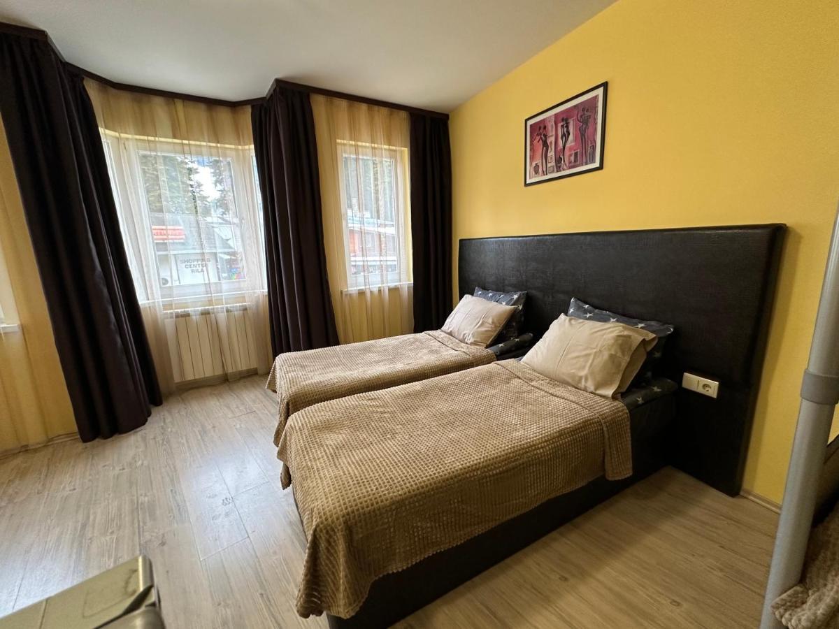 Apartments & Rooms Royal Plaza 波罗维茨 外观 照片