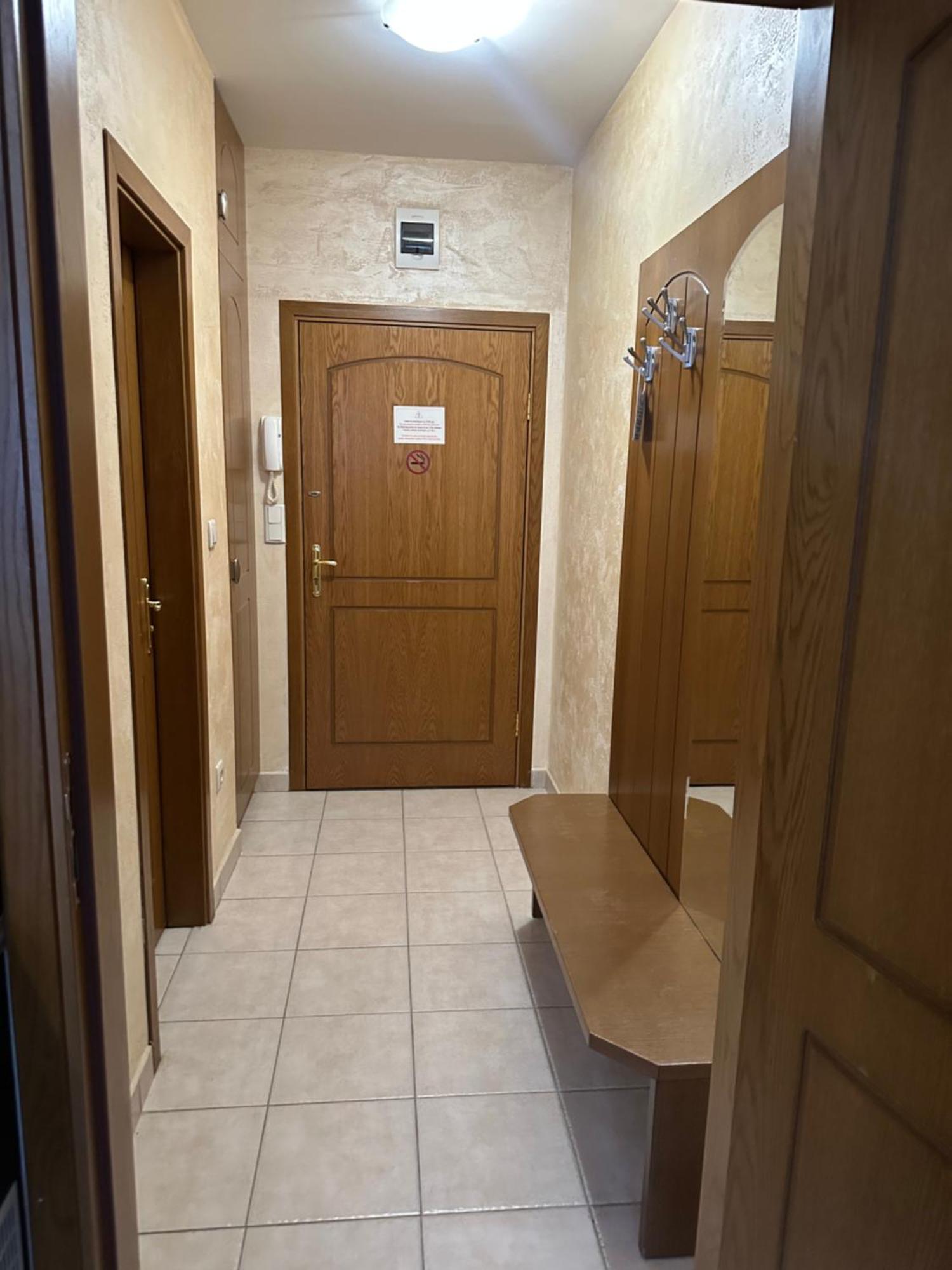 Apartments & Rooms Royal Plaza 波罗维茨 外观 照片