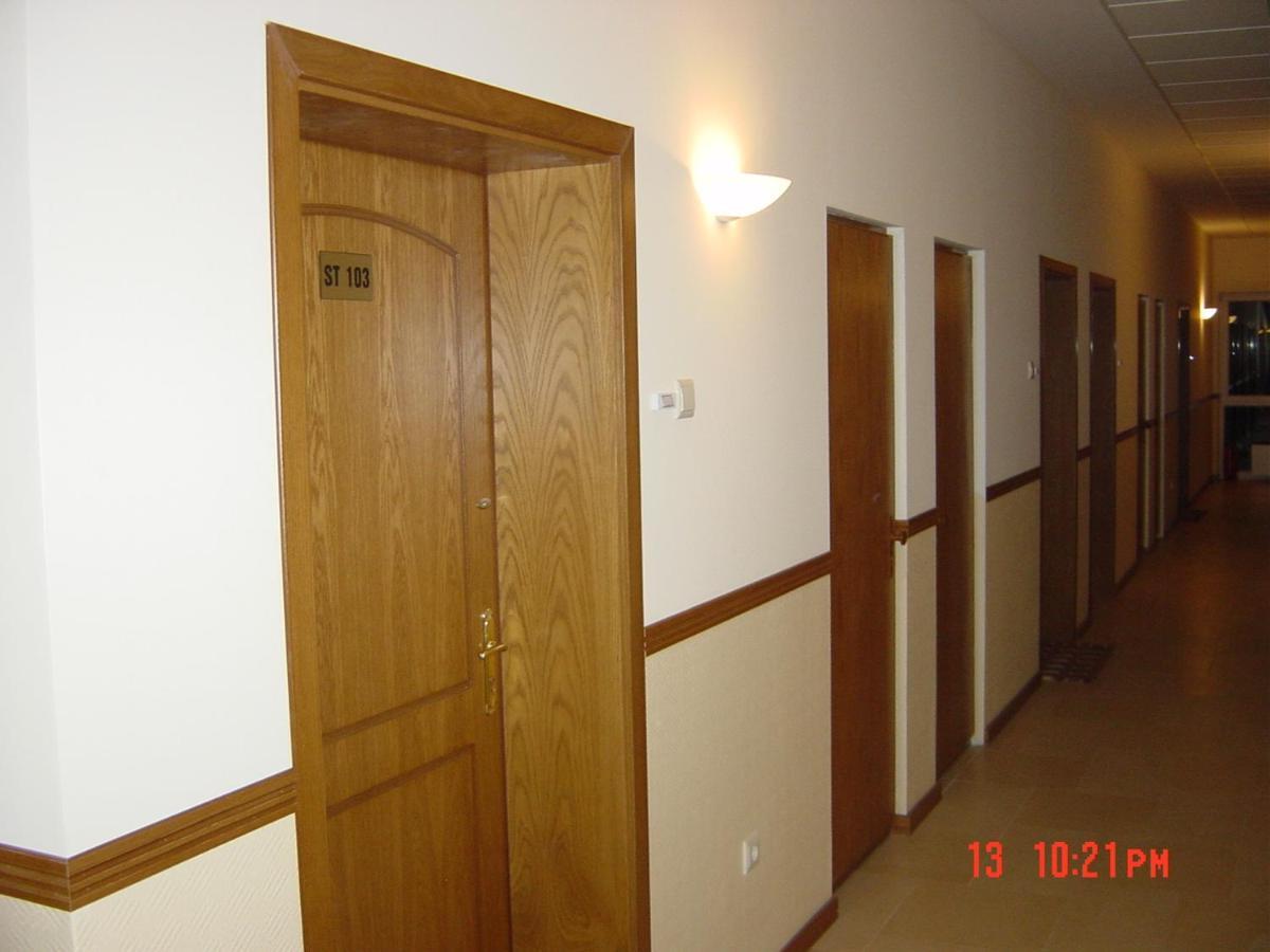 Apartments & Rooms Royal Plaza 波罗维茨 客房 照片